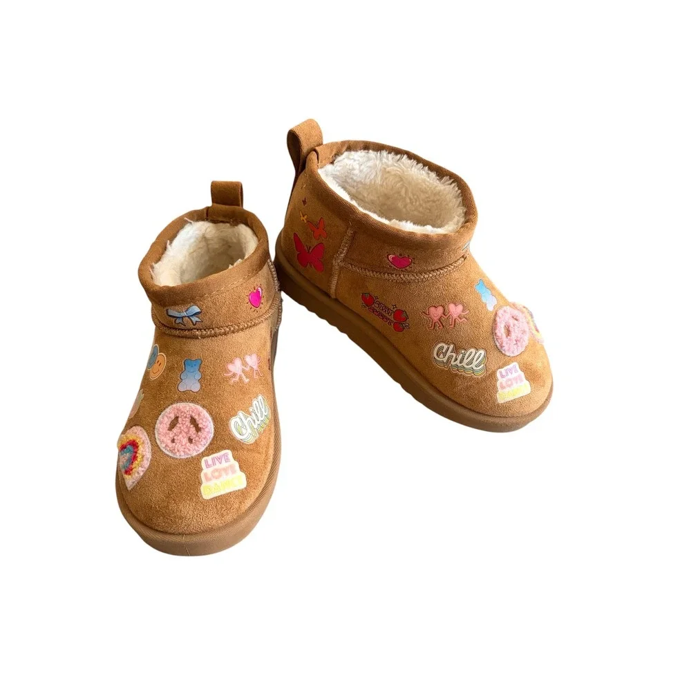 Steve Madden Rizz Girls' Platform Brown Suede Slipper Boots Decorative Patches 9